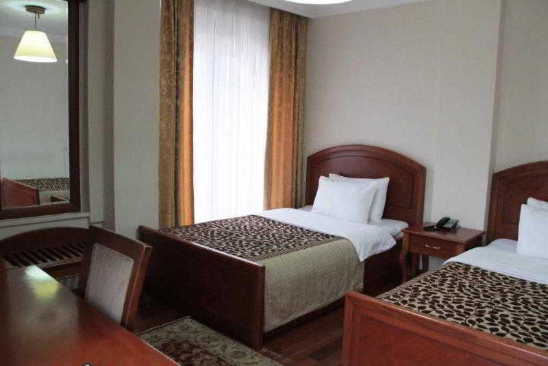 Florya Konagi Hotel Istanbul Exterior photo